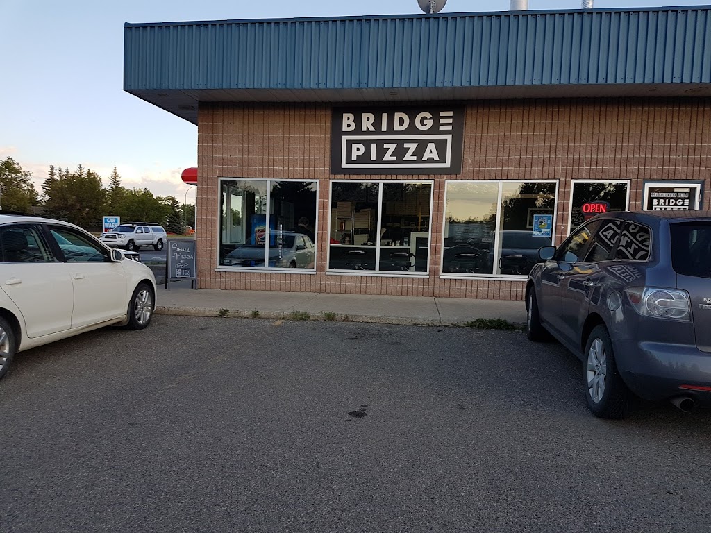 Bridge Pizza in Lethbridge