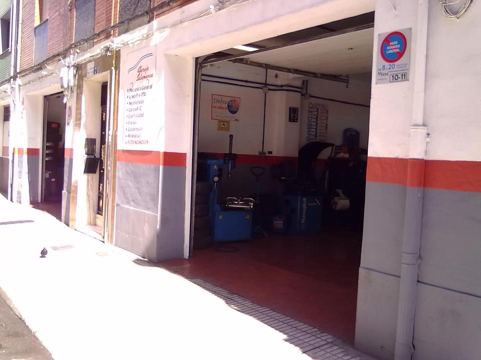 Garaje Salamanca — Exterior