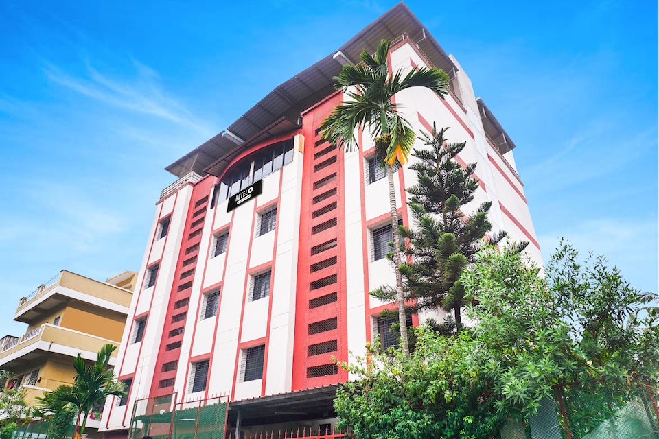 Super Hotel O Jadhav Nagar Near Sinhgad College