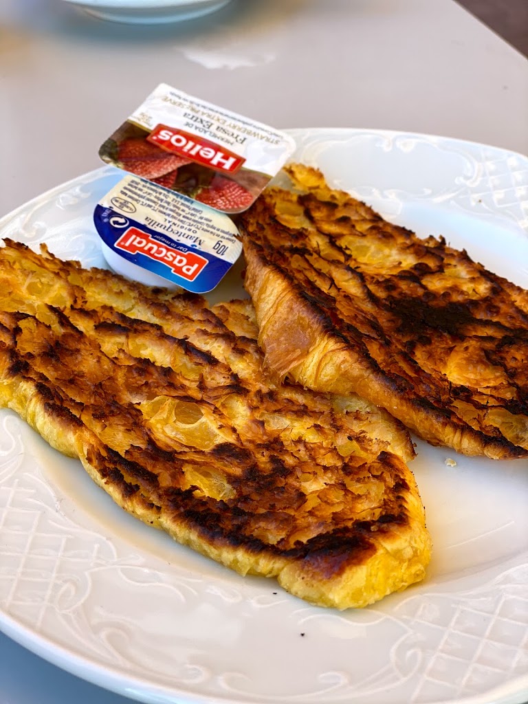 Cafeteria A'Queimada — Comida y bebida