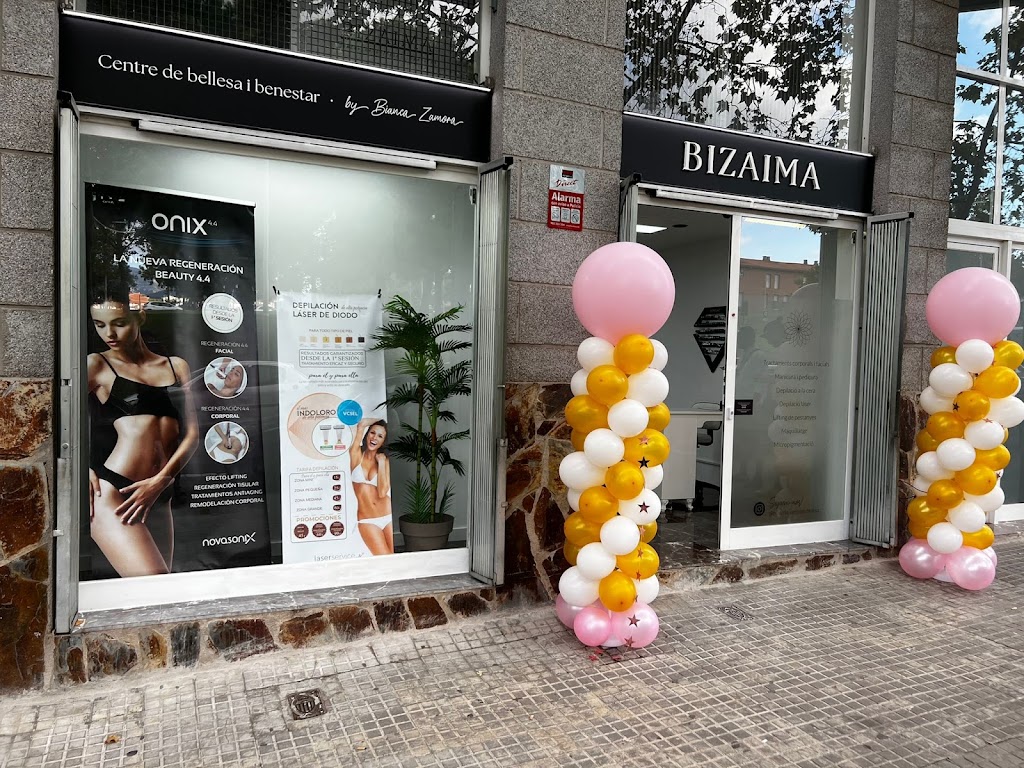 Bizaima — Exterior