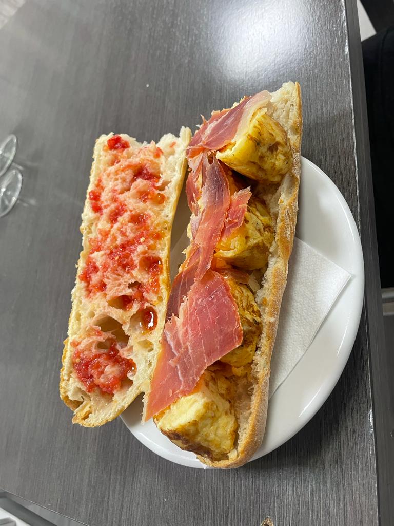 La Taberna de Ana — Del propietario