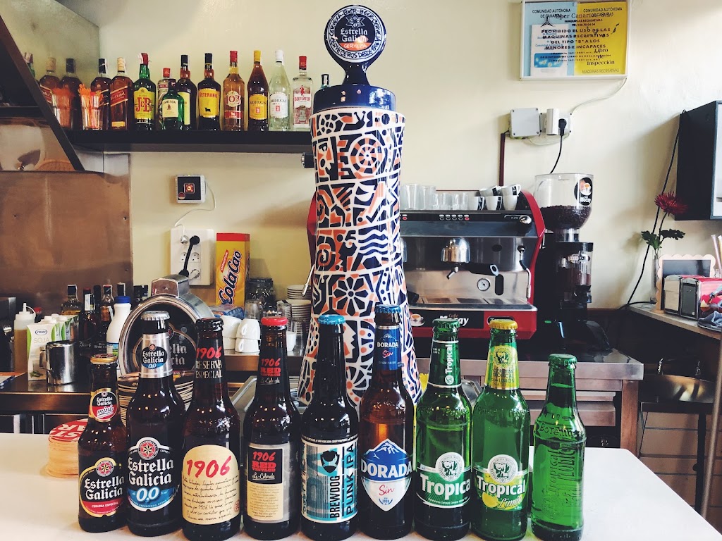 Bar Serendipia — Comida y bebida