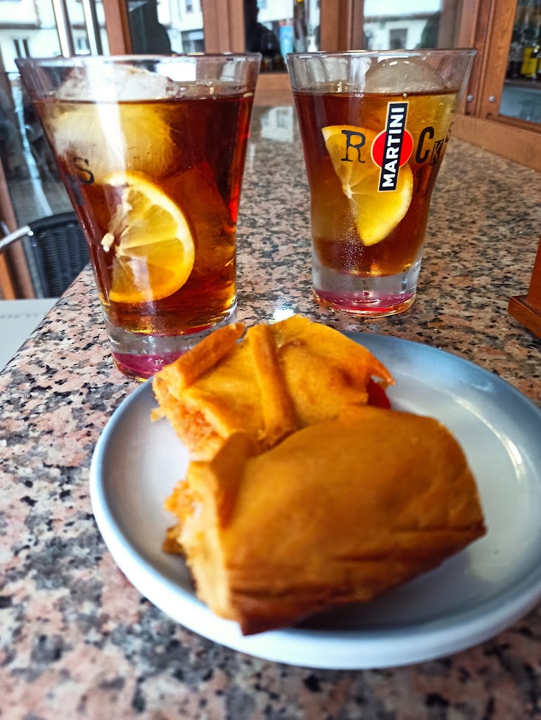 Bar Gran Via — Comida y bebida