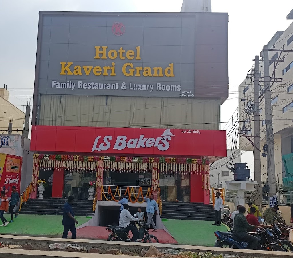 Hotel Kaveri Grand Family Restaurant And Luxury Rooms