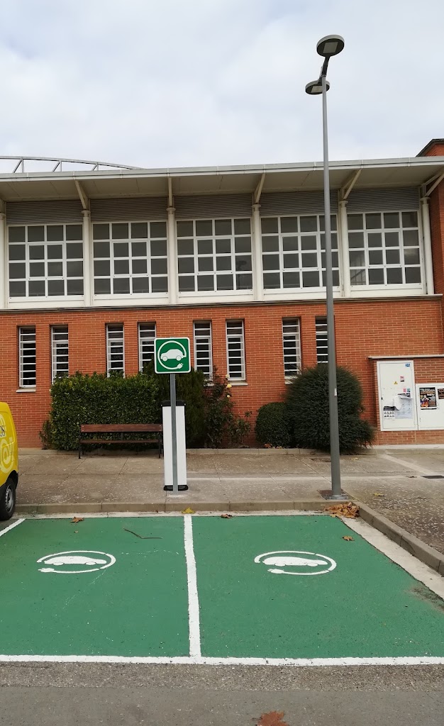 Estacion de carga de vehiculos electricos