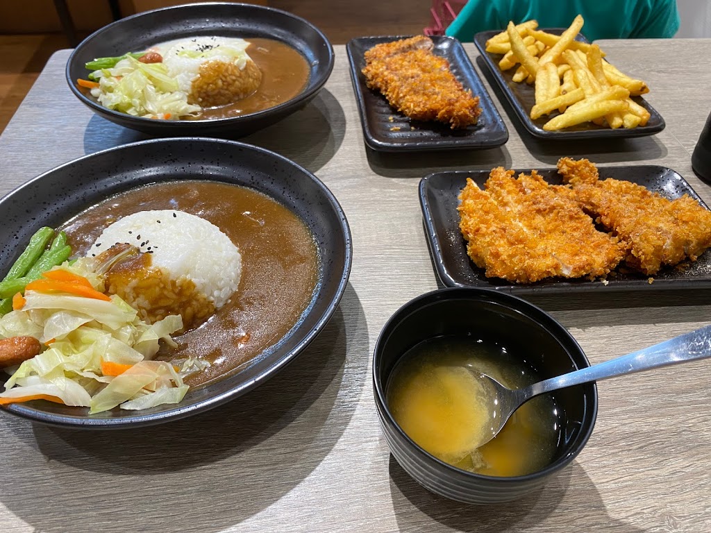 雙醬咖哩(中港店)➰新莊美食/咖哩飯/丼飯/寵物友善餐廳 的照片