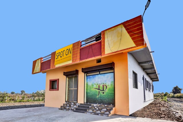 Spot On Jp Lodging Restaurant