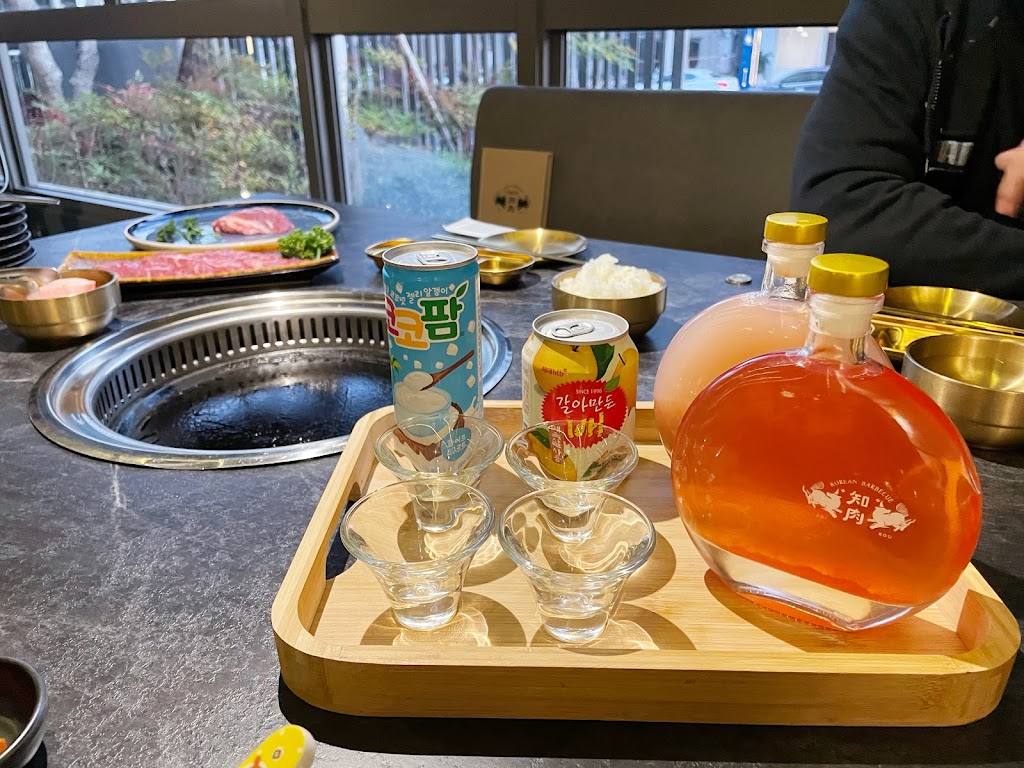 知肉極緻韓燒肉-台中中科店 的照片