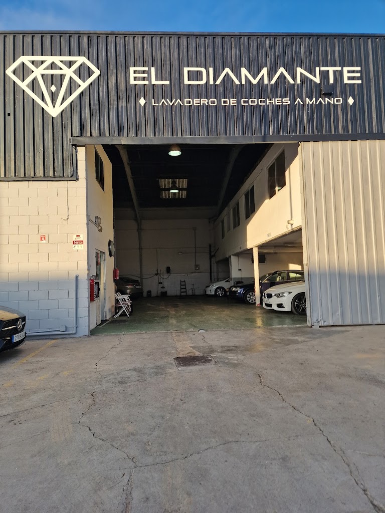 Lavadero a mano El Diamante