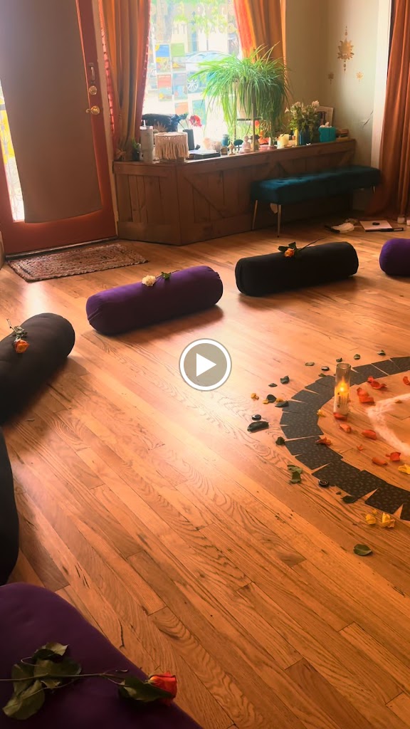  Ren Yoga Flow & Healing