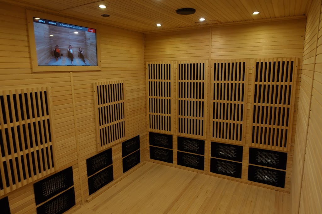  HOTWORX - Glendale, AZ - Arrowhead