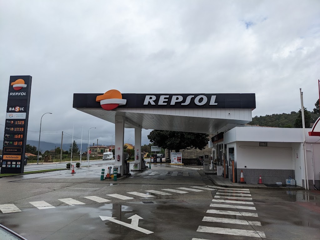 Estacion de Servicio Repsol — Estacion de servicio