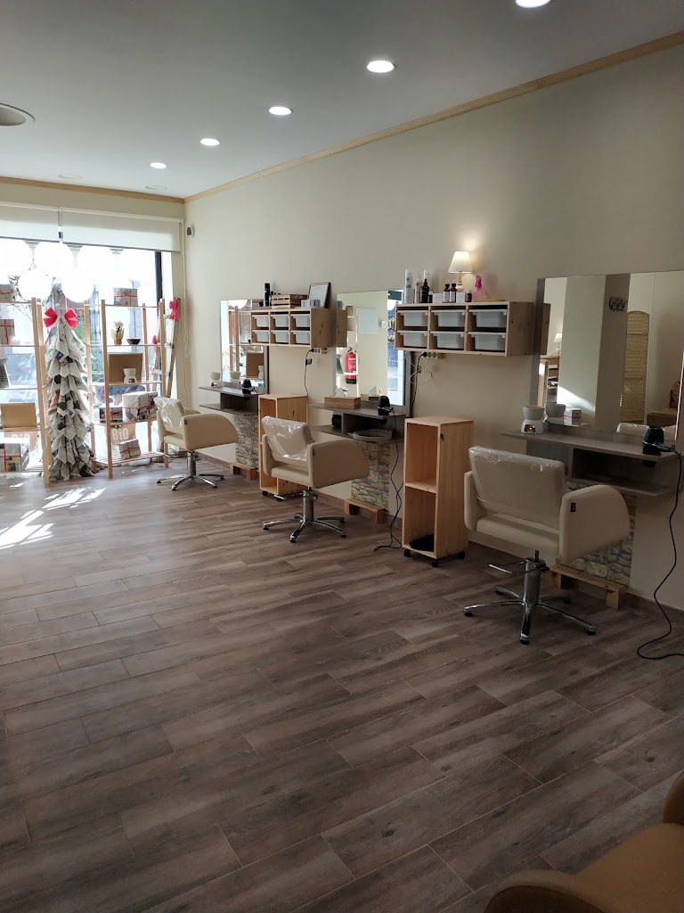 Serendipia Ecosalon - Peluqueria eco-curly Don Benito — Interior