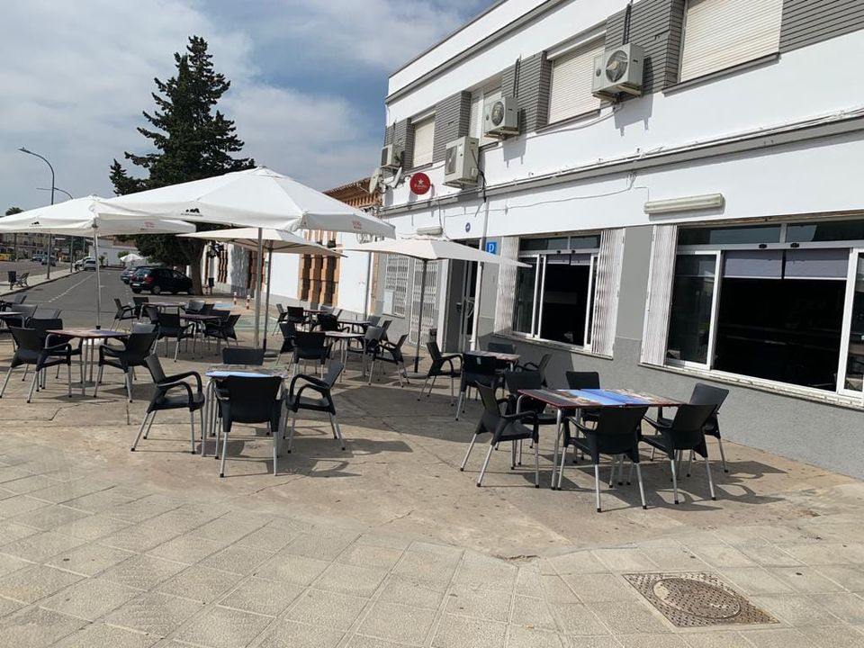 RESTAURANTE CAFETERIA HOSTAL EN MONTIJO NEW STADIUM