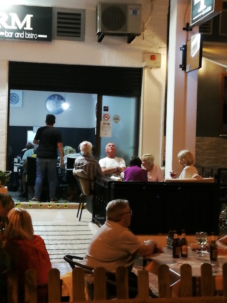 Platform 1 Bar — Ambiente