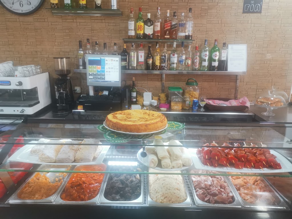 Cafeteria-Cerveceria Ibiza — Ambiente