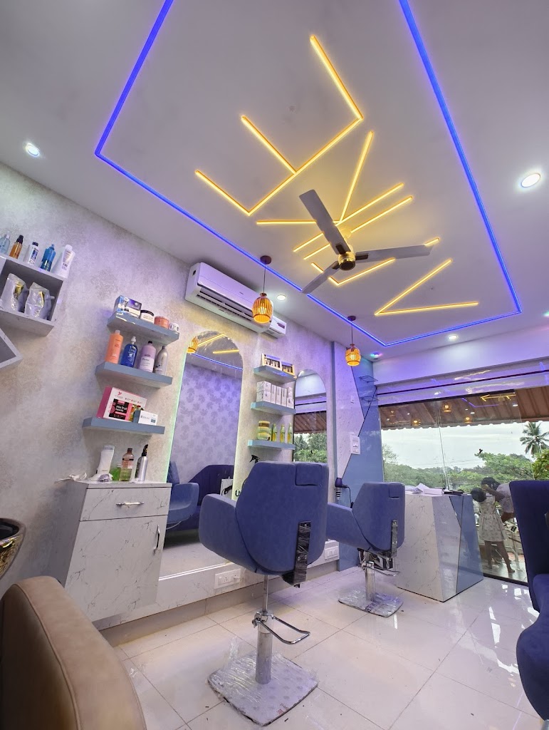 V Like Professional Beauty Parlour Goliyangadi