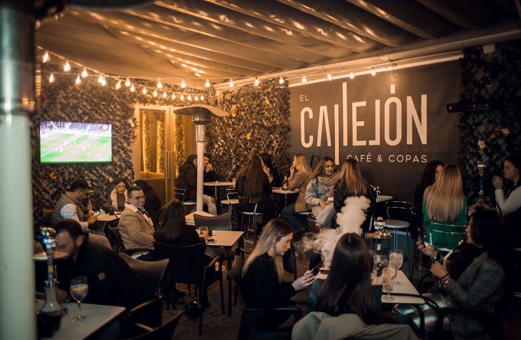 El Callejon Cafe & Copas