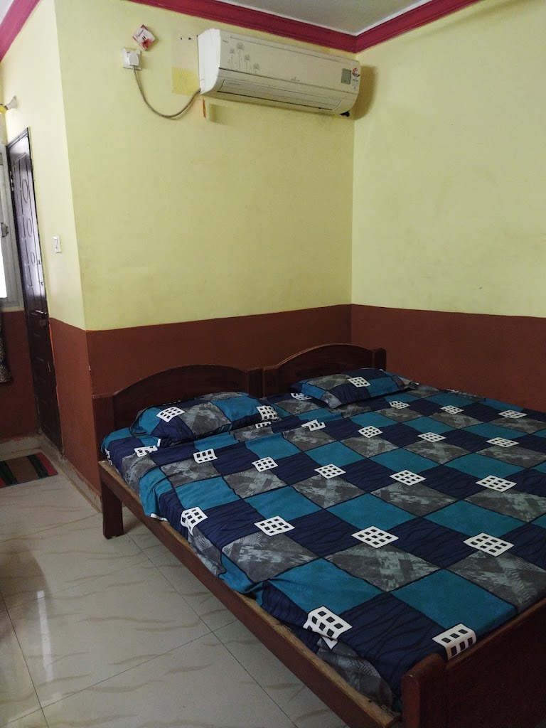 Hotel Pushpa A C And Non A C And A C Hoottl Pussp Lddj