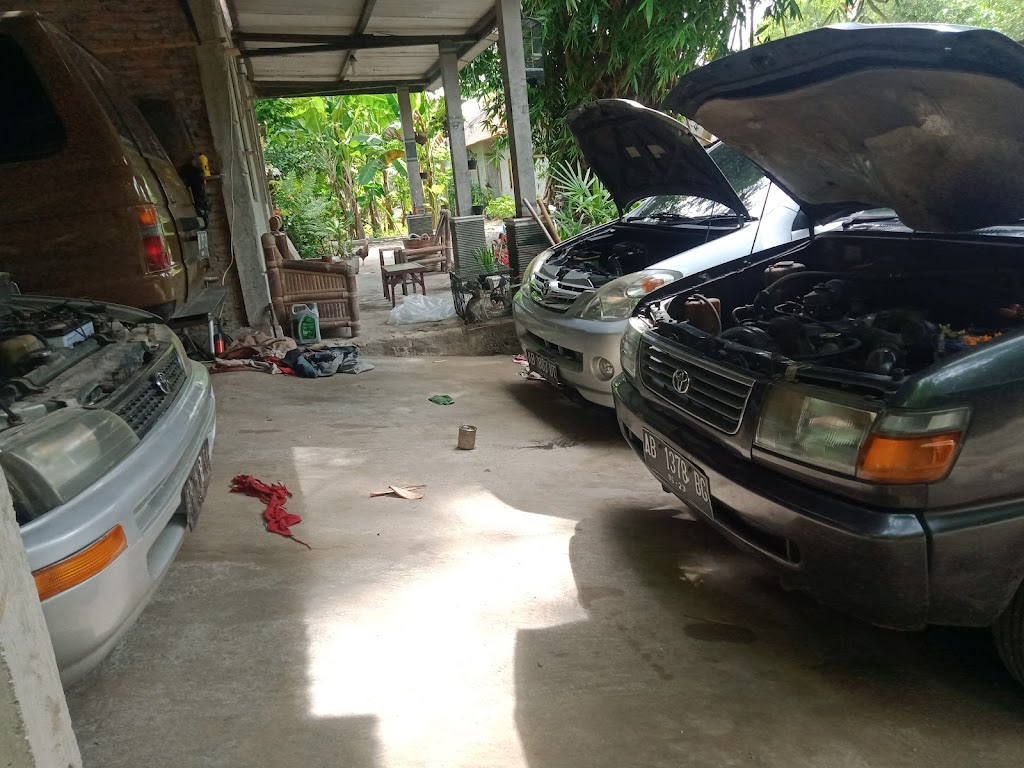 Klinik mobil rosa nggirli