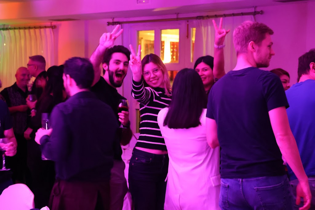 Mistery - Cena espectaculo en Bilbao - Mystery Show