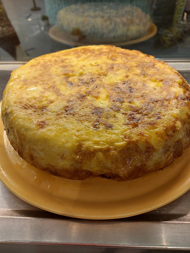 Bar Erre Que Erre — Comida y bebida
