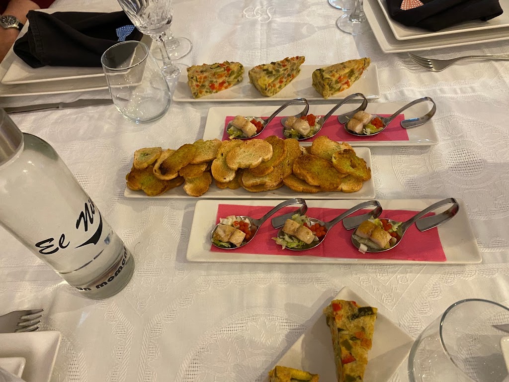 Bar Placa L'Estacio — Comida y bebida