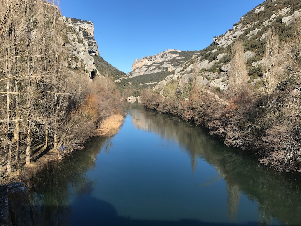 Aparcamiento Camino del Ebro Pasarela de Los Hocinos