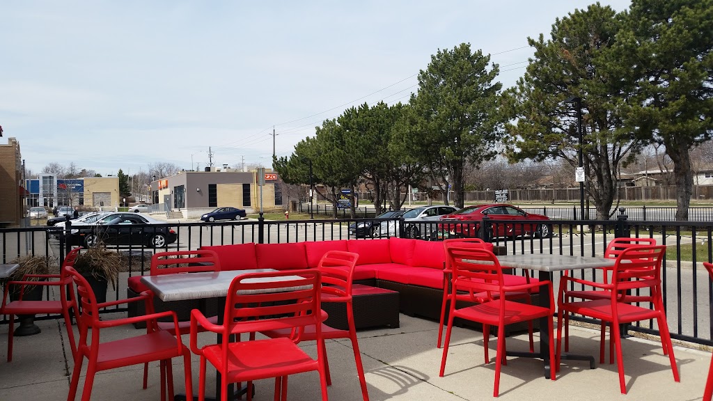 Oakville's Temple Bar