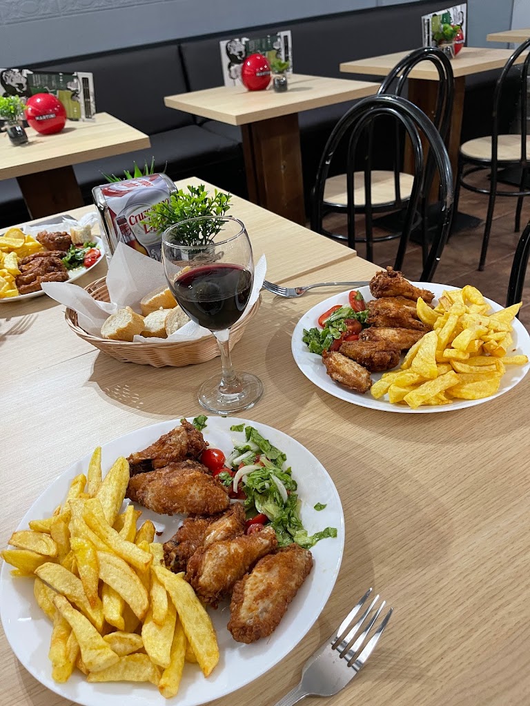 Bar Royma — Comida y bebida