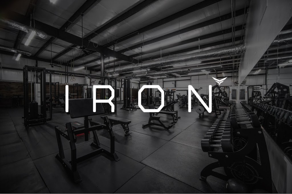  IRON Muscle & Fitness