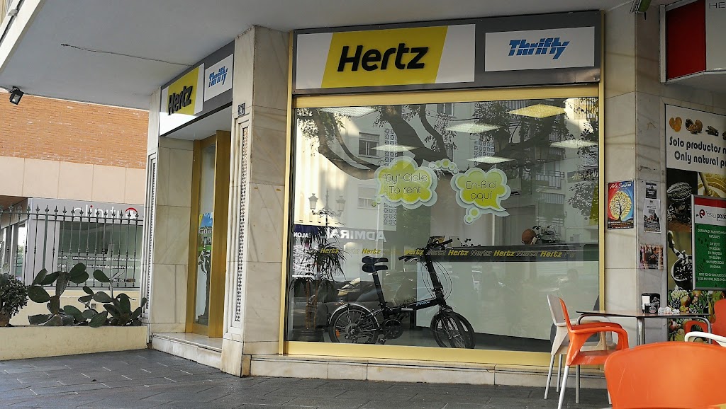 Hertz Alquiler De Coches - Marbella - Avenida Arias Maldonado 4