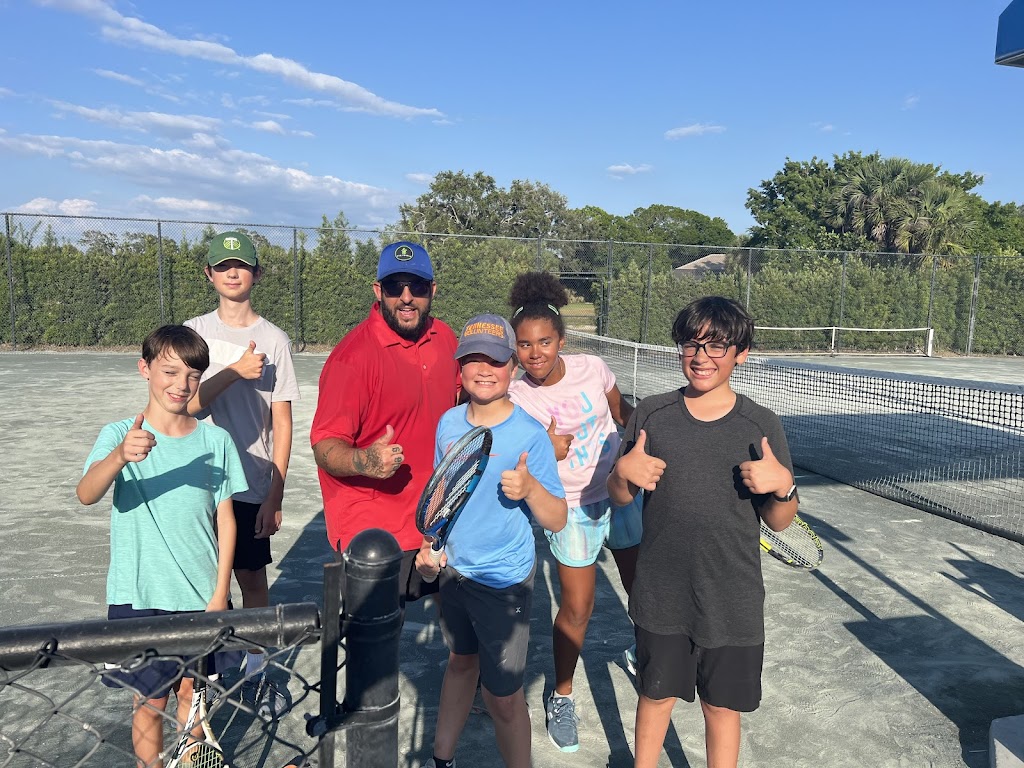 SRQ TENNIS