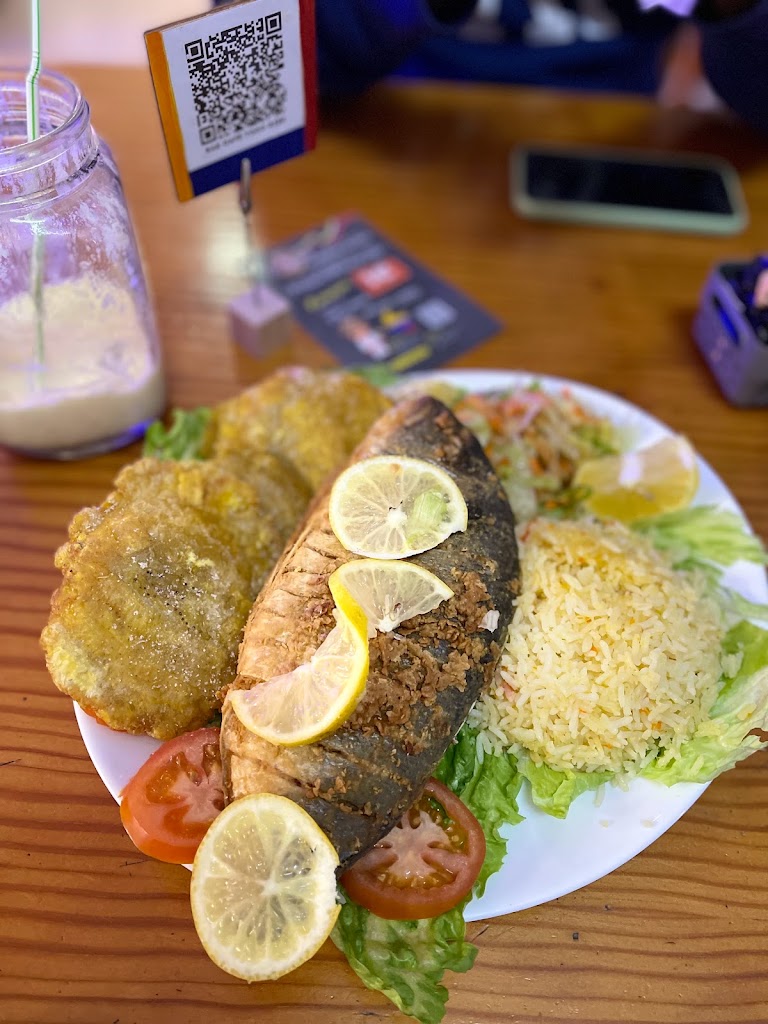 Restaurante Todo Bien Xirivella — Comida y bebida