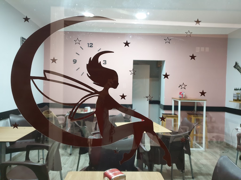 Heladeria Cafeteria Media Luna — Ambiente