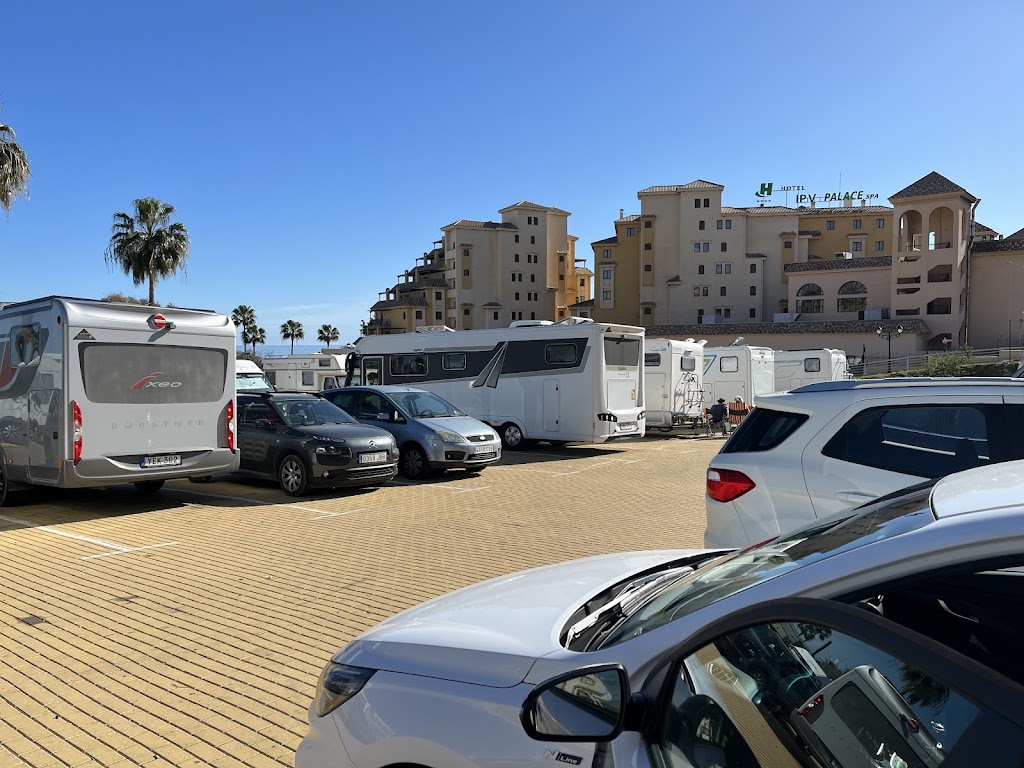 Parking Castillo Fuengirola