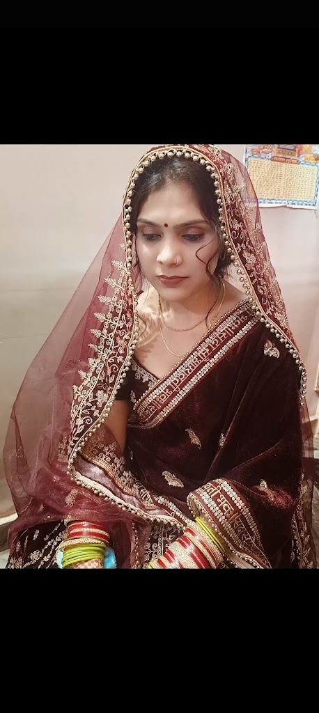 Khushi Beauty Parlour And Nail Academy