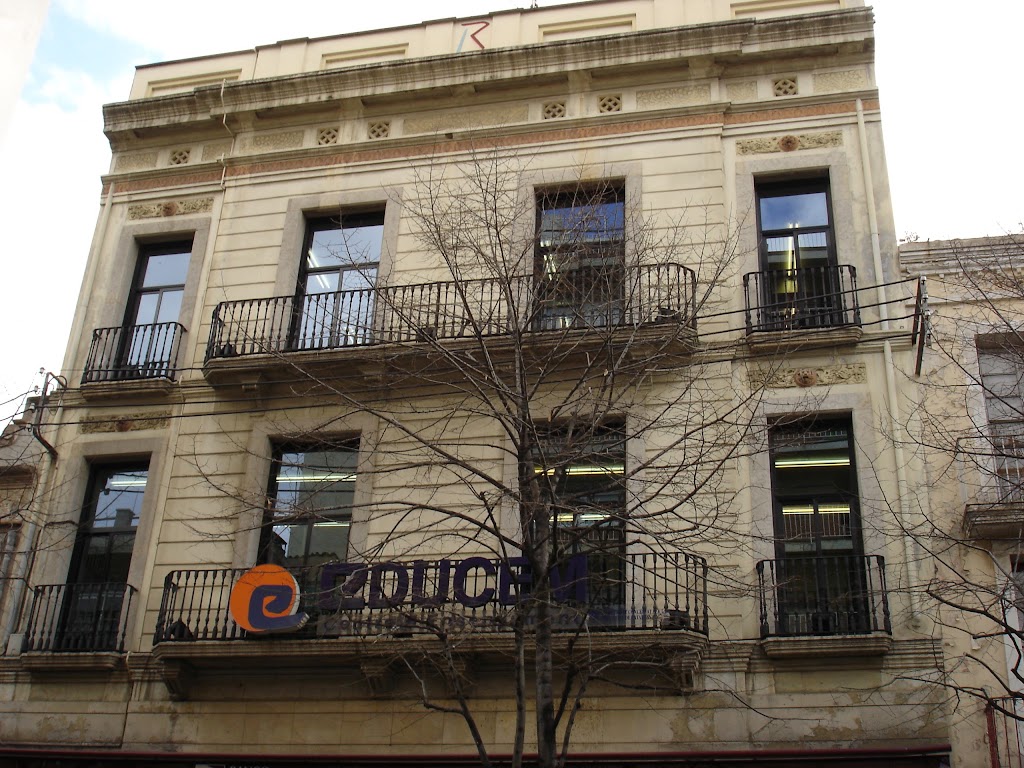 Educem Centres d'Ensenyament — Del propietario