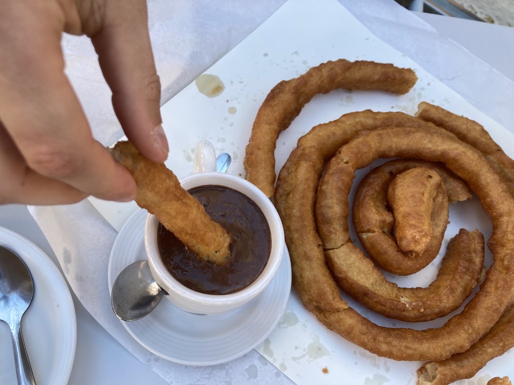 Cafe la Palmera — Comida y bebida