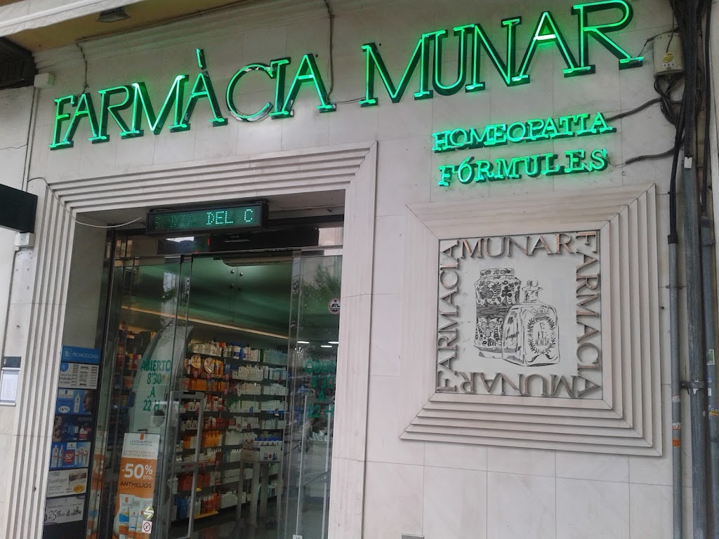 Farmacia Munar Masot — Del propietario