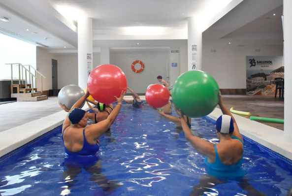 Apartamentos para mayores en Alicante - Seniors Ballesol Costablanca Resort — Servicios