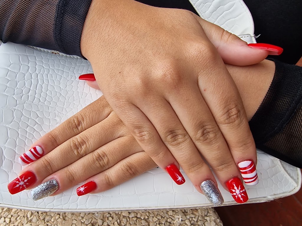 Centro De Estetica Carolina Crespo — Manicura