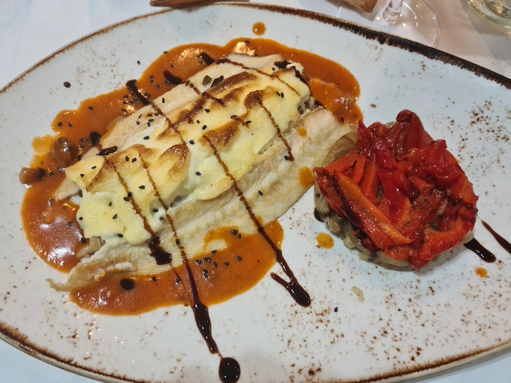 Buj — Comida y bebida
