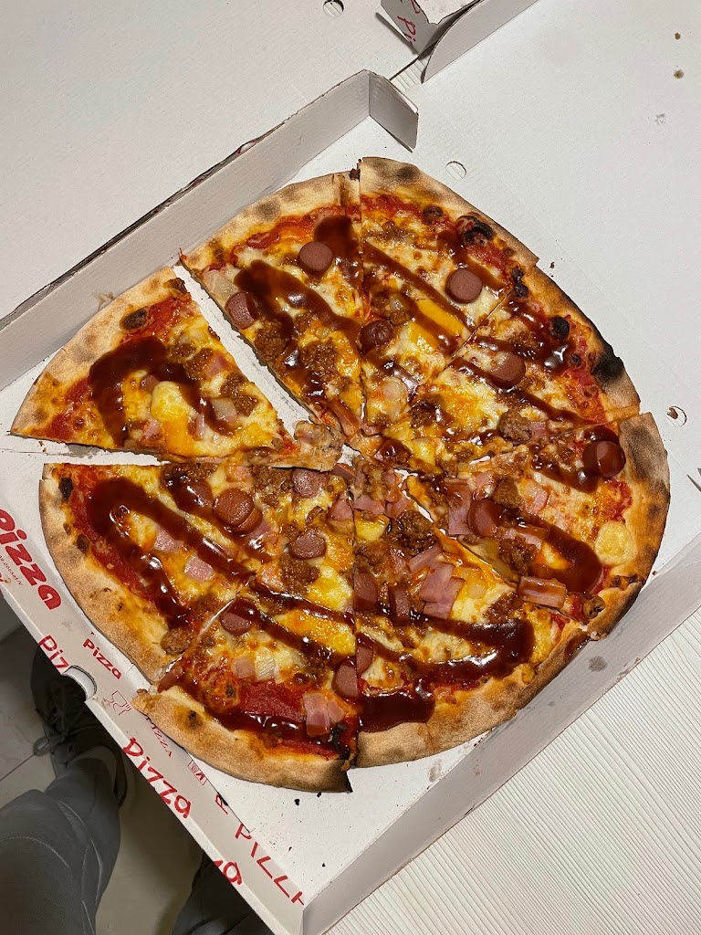 Pizzeria L'autentica Salou — Pizza