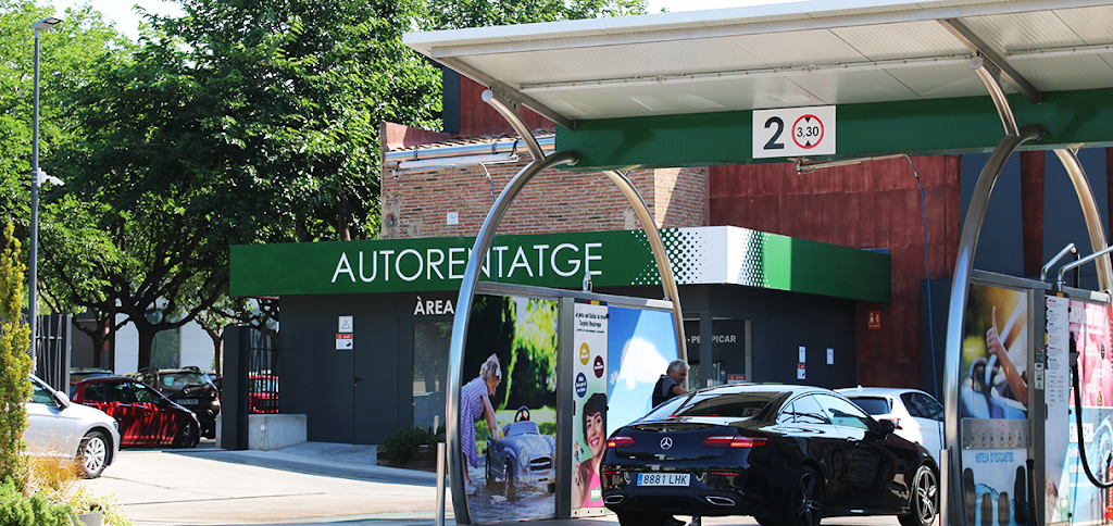 Rovira Autorentatge, Sabadell — Exterior