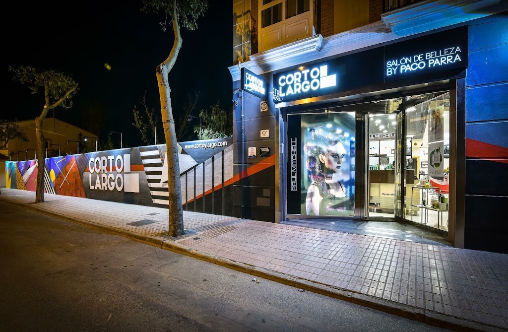 Peluqueria Corto Y Largo — Exterior