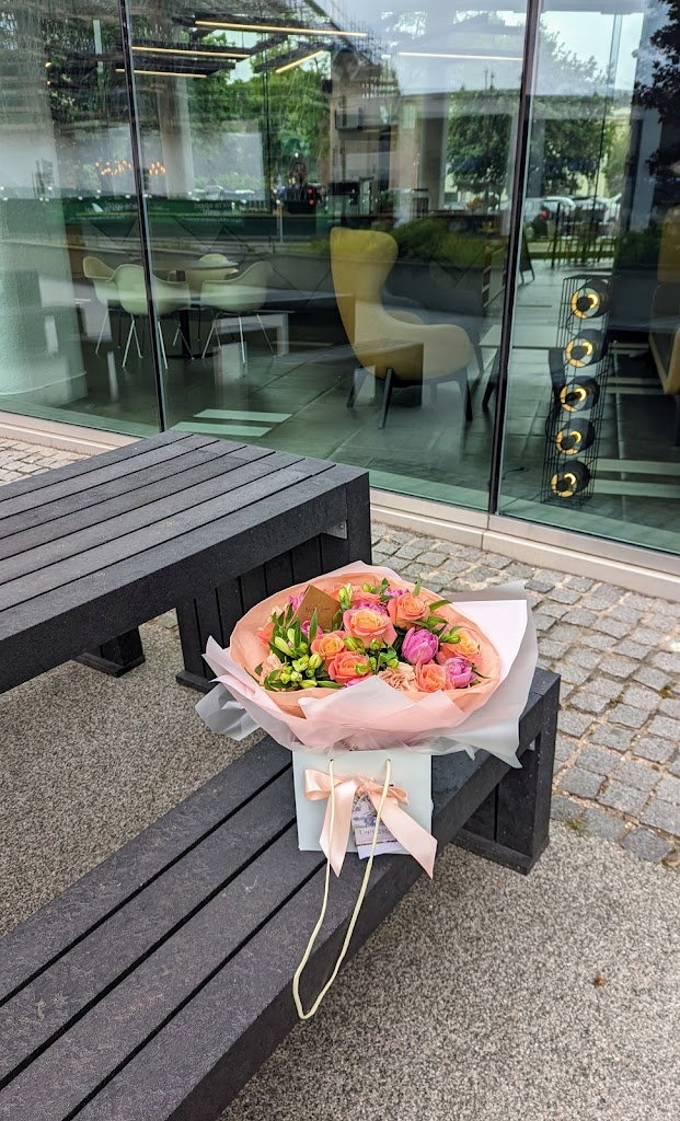 Lapeony Flower Boutique