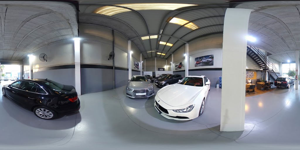 Elegance Motors — Street View y 360deg