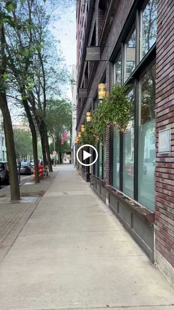  Yoga Strong (Cleveland)